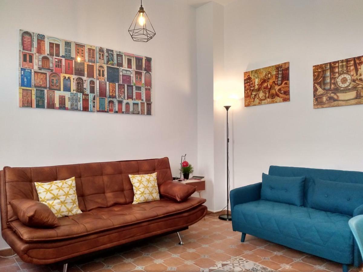 إشبيلية Vintage Apartment Azahar Triana المظهر الخارجي الصورة